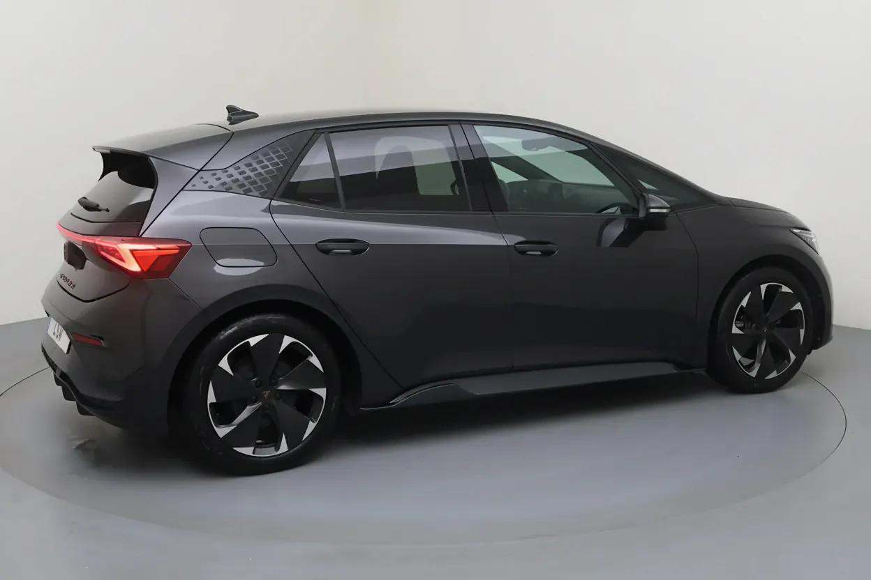 Cupra El-Born Toulouse vue 3 Cupra El-Born en leasing sans apport à Toulouse — vue 3